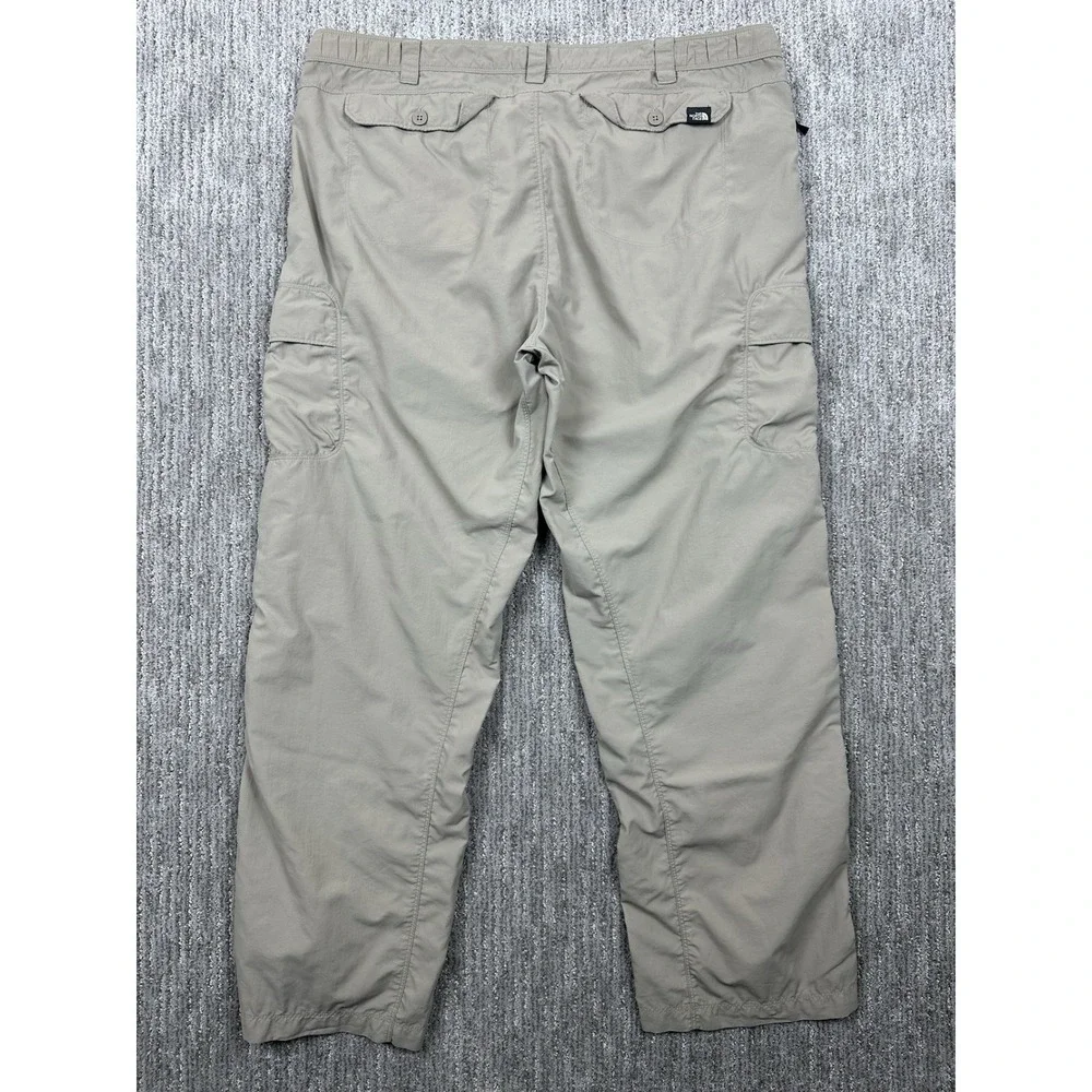 The North Face Mens Large Tan Nylon Ripstop Cargo Pants Hiking Outdoor Straight